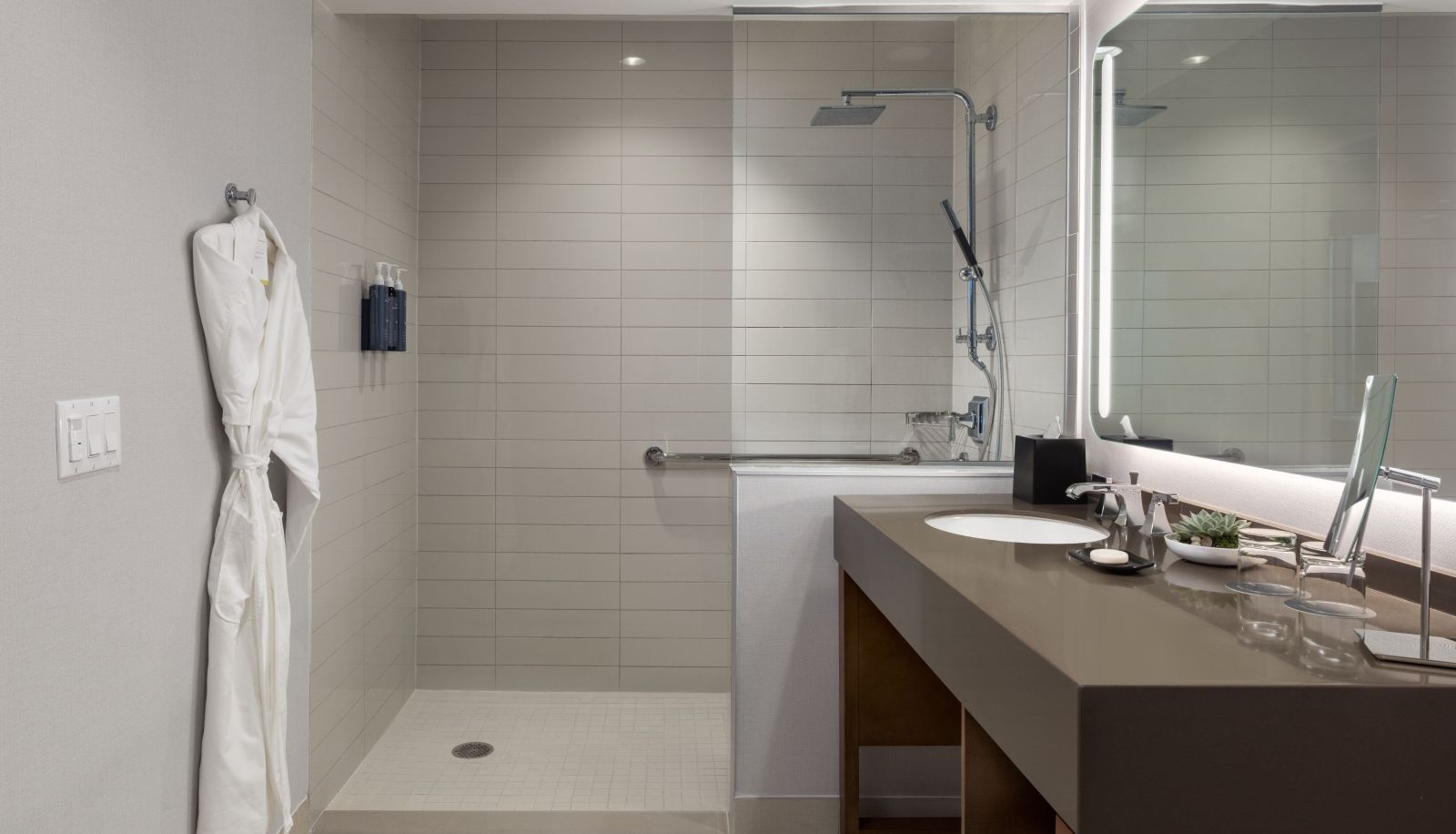Zimmer - The Westin San Diego Bayview