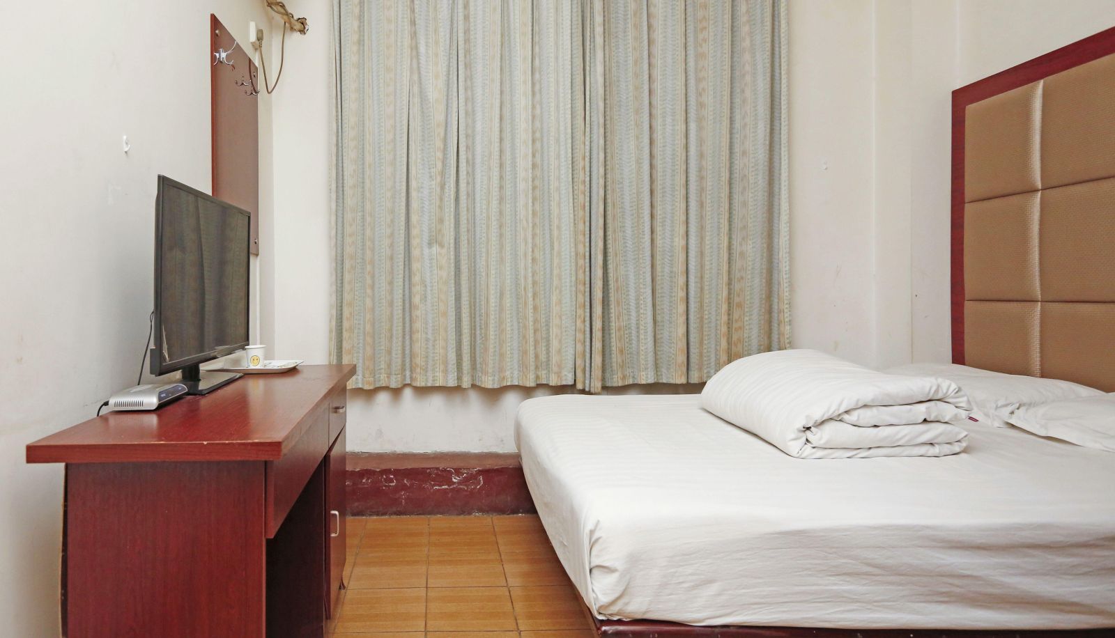 Zimmer - Yidu Hotel (Qiaozikou Subway Station Store)