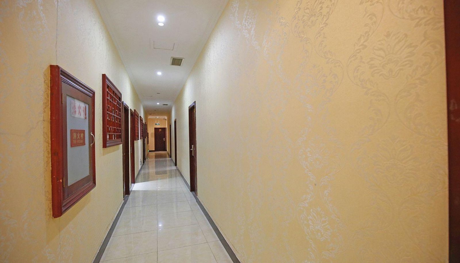 Zona exterior del hotel - Chengdu Ni's Hongsheng Business Hotel