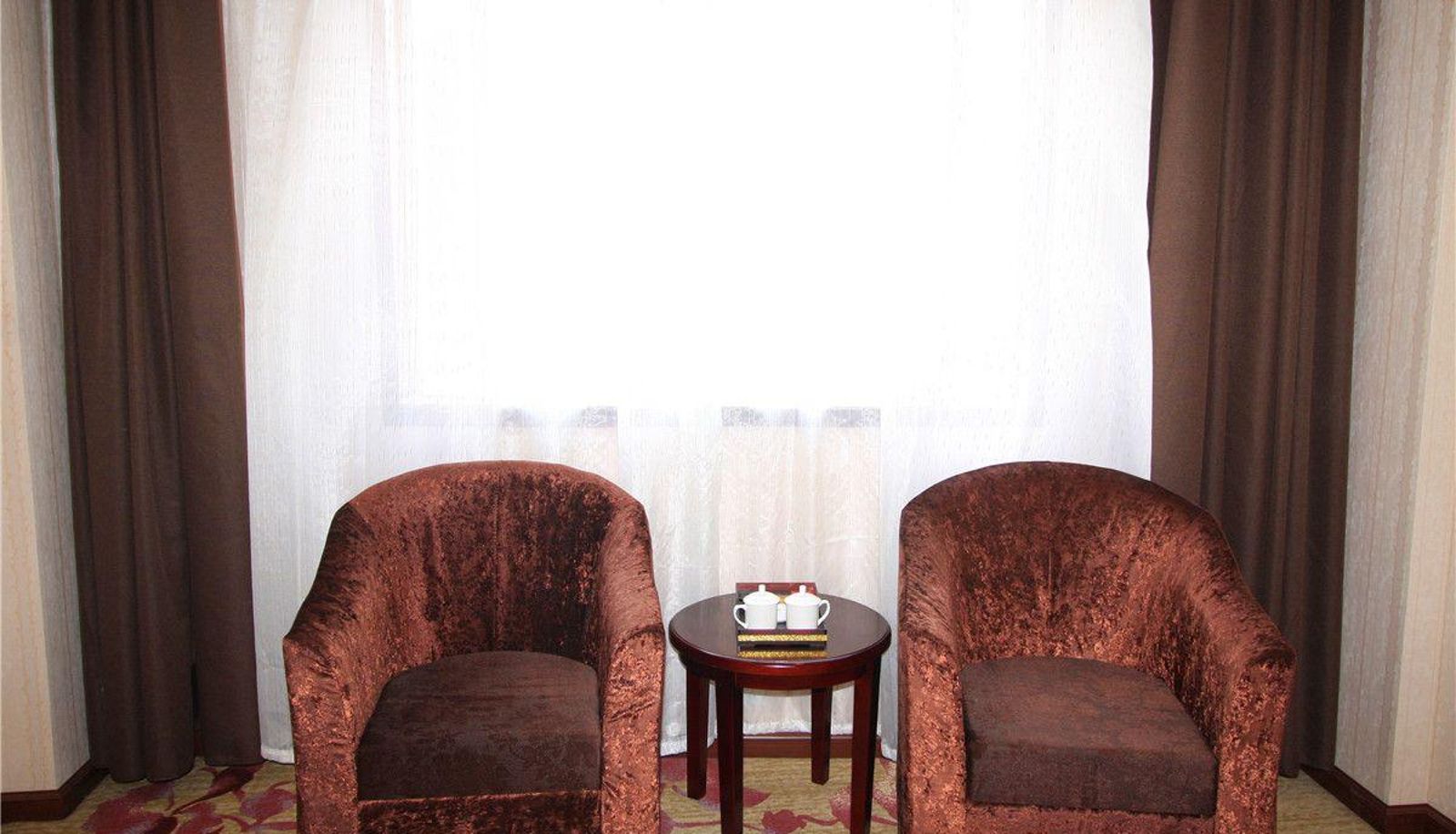 Zona exterior del hotel - Dali Sihai Hotel (Taiye International Plaza Branch)