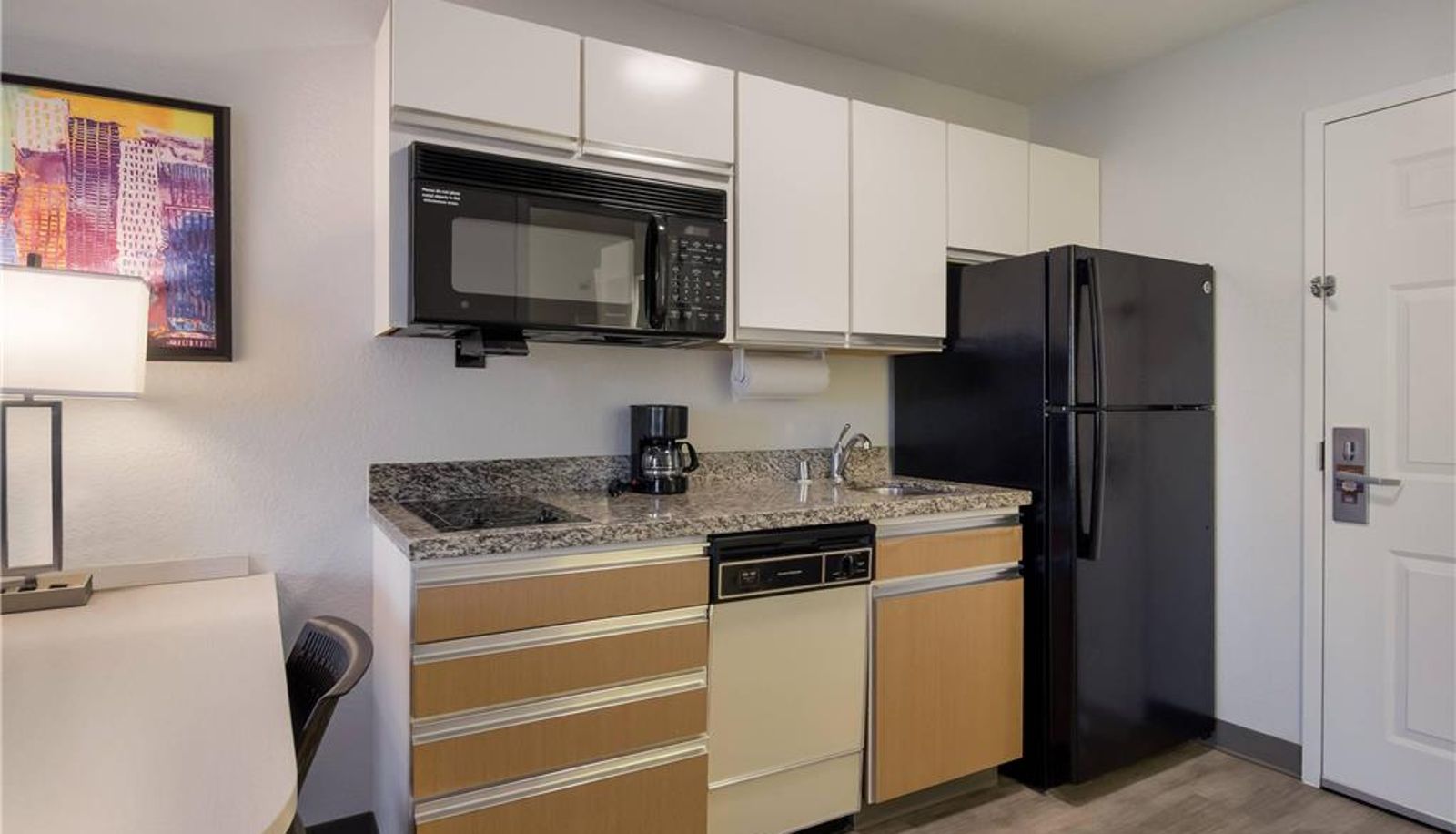 Zimmer - MainStay Suites Raleigh - Cary