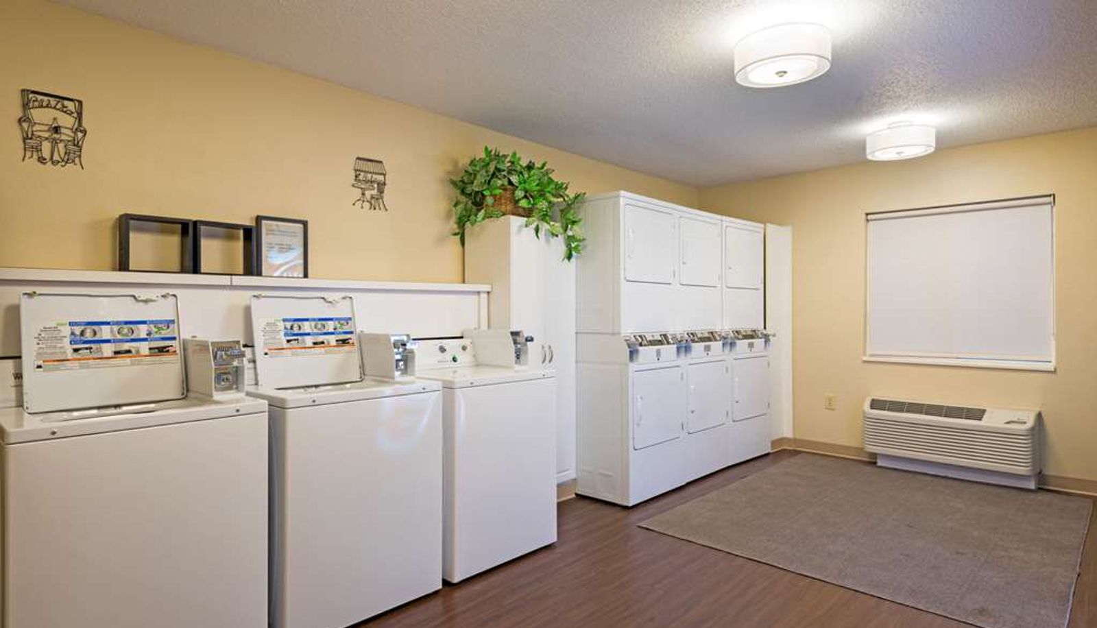 Innenbreich - MainStay Suites Raleigh - Cary
