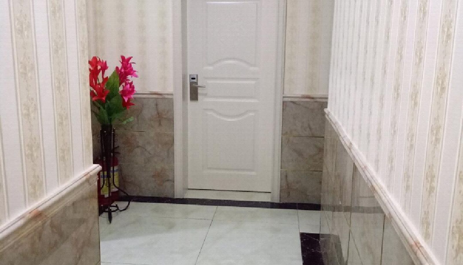 Area esterna dell'hotel - Jixing Hotel (Zhongnan Automobile World Store)