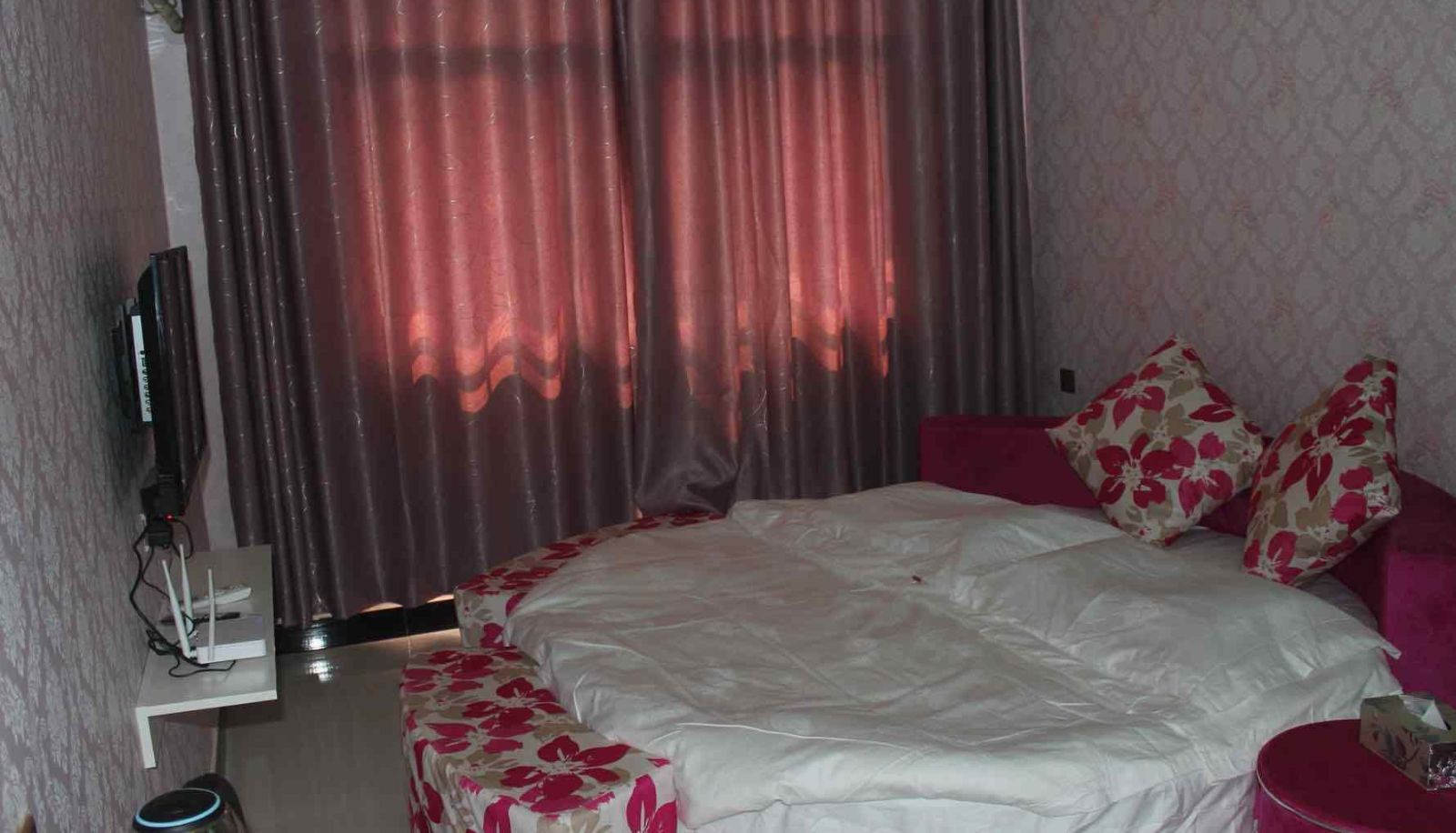 Zimmer - Mong Kok Hotel (Railway Vocational and Technical College Store)