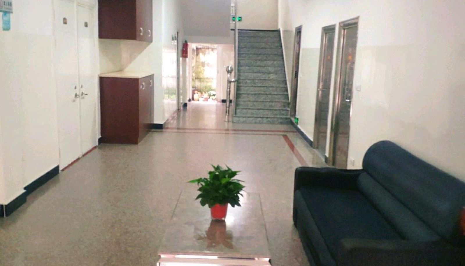 Zewnętrzna część hotelu - Jiahe Business Hotel