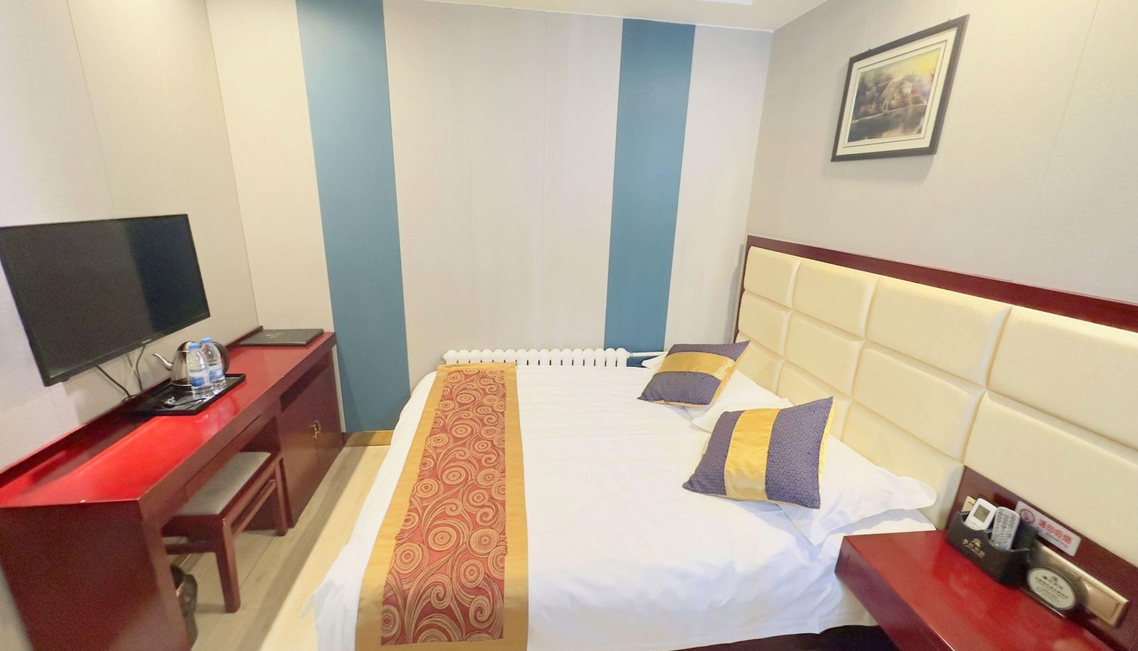 Room - 8 Jiu Hotel (Lanzhou Caochang Street Branch)