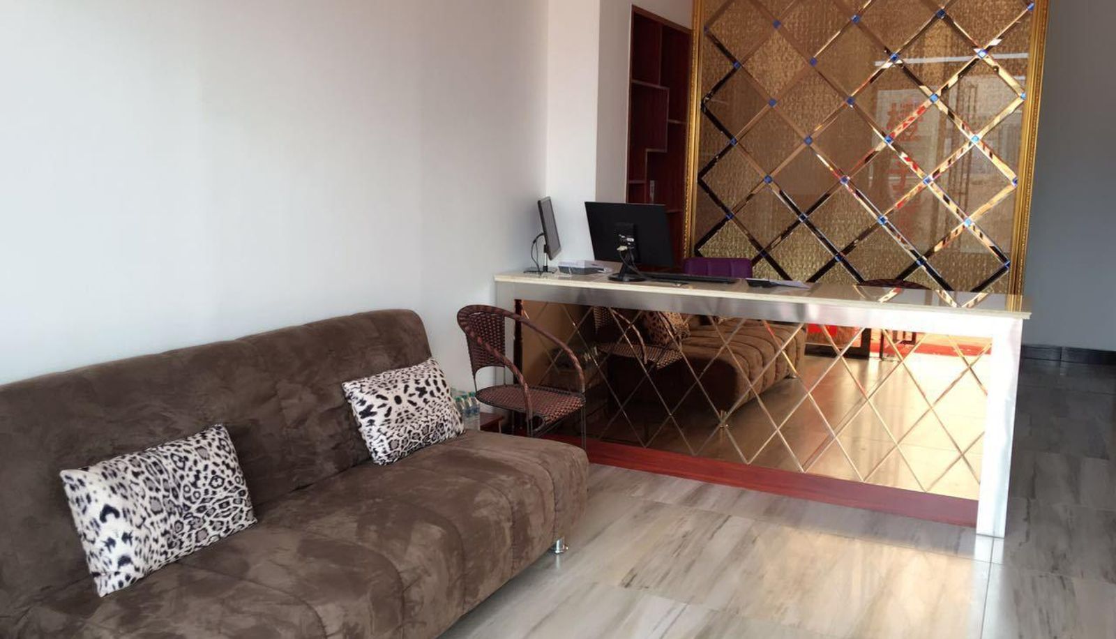 Extérieur de l'hôtel - Orange Hotel