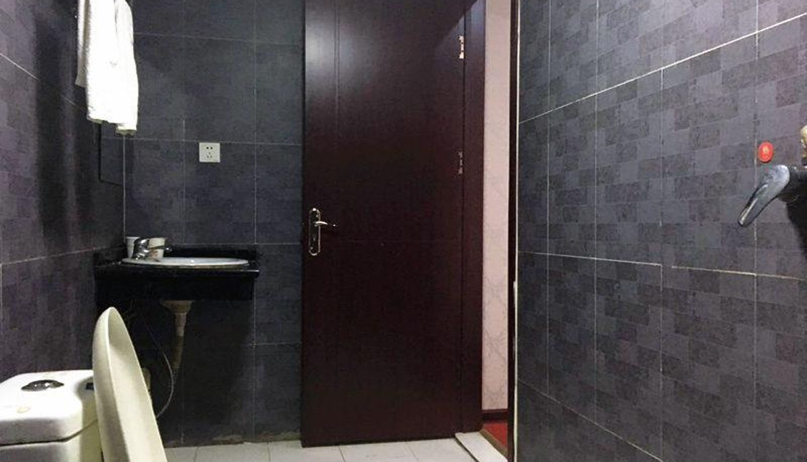 Zona exterior del hotel - Yifa Hotel