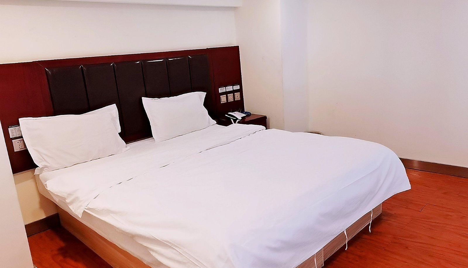 Zimmer - Sky City Business Hotel