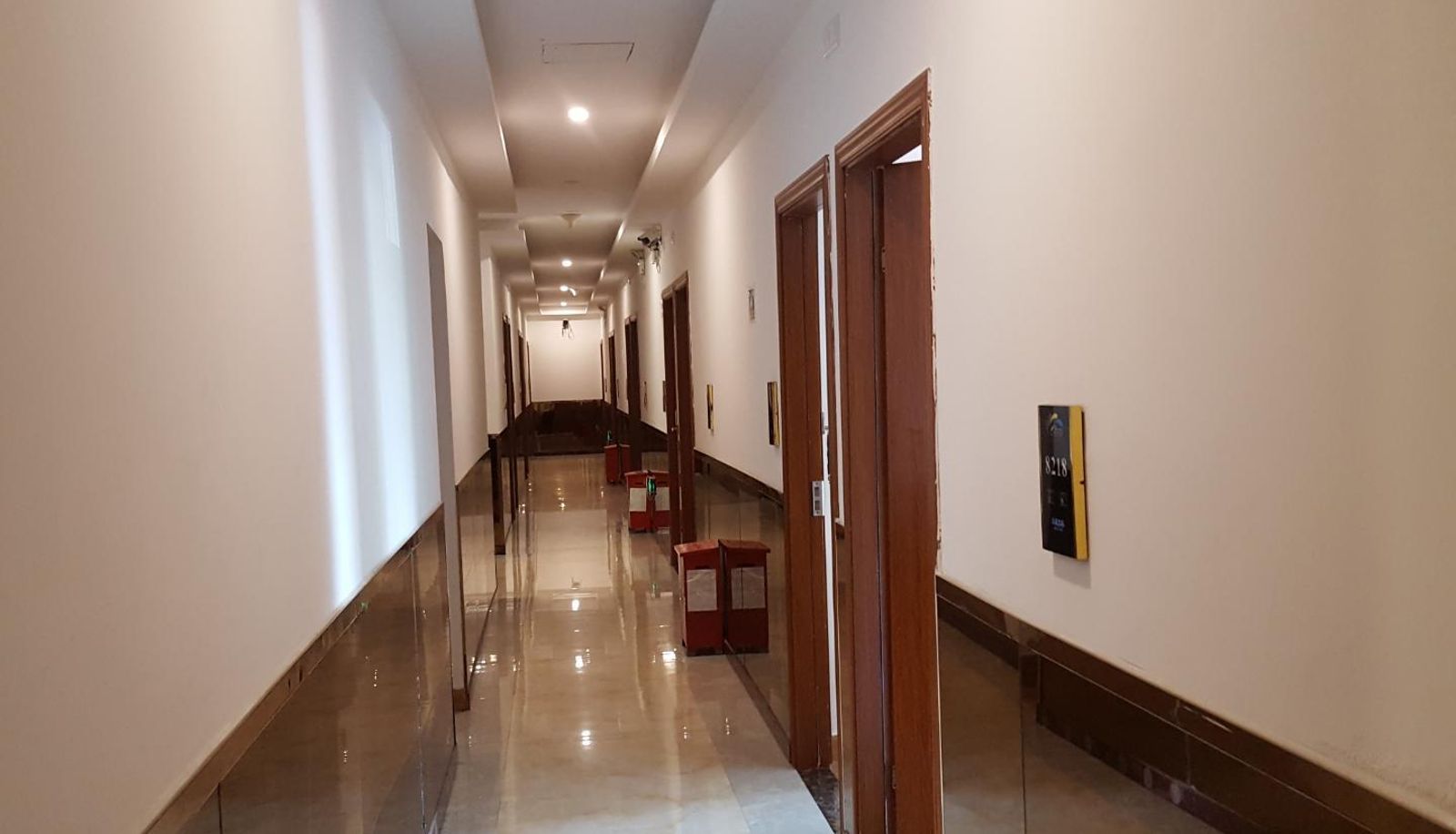 Zona exterior del hotel - Langyue Accommodation
