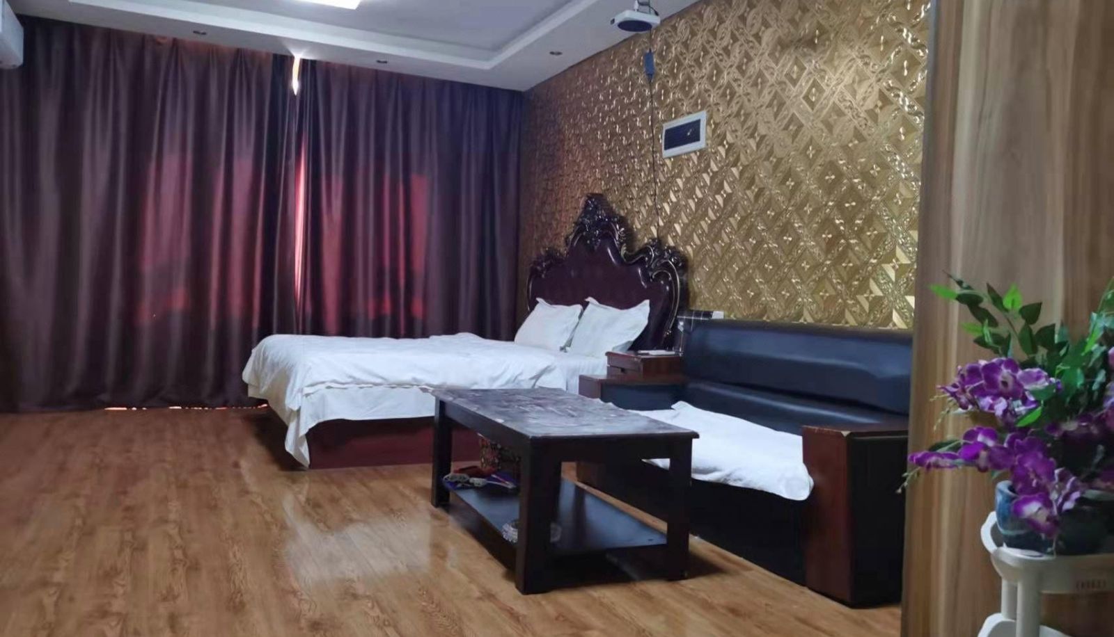 Chambre Familiale - Jiayi Hotel