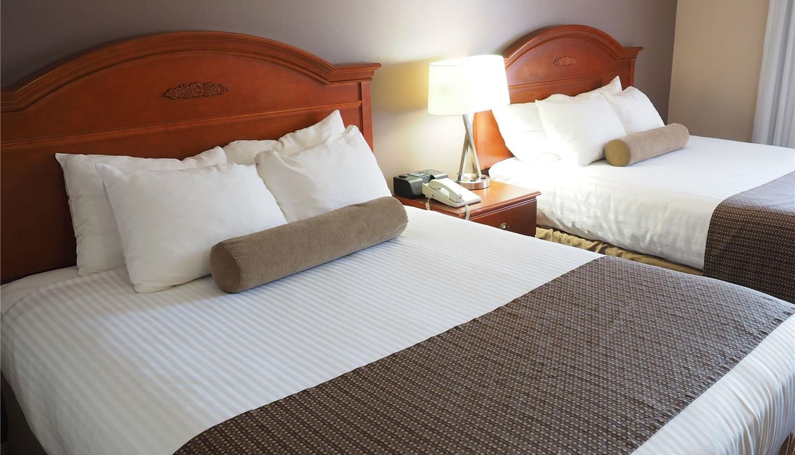 Room - Ramada by Wyndham Campbell River