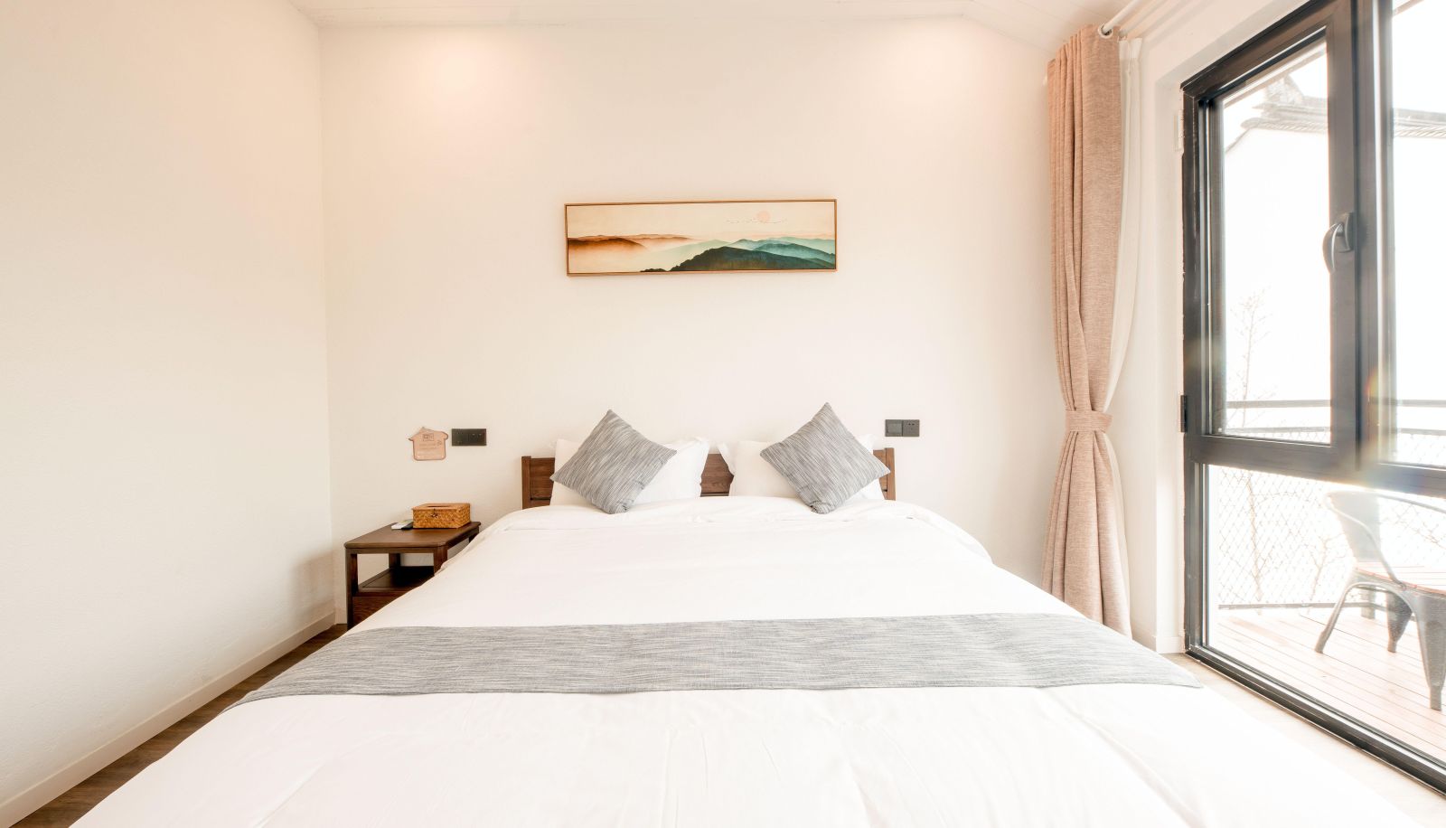 Room with mountain view - Youqi Hotel