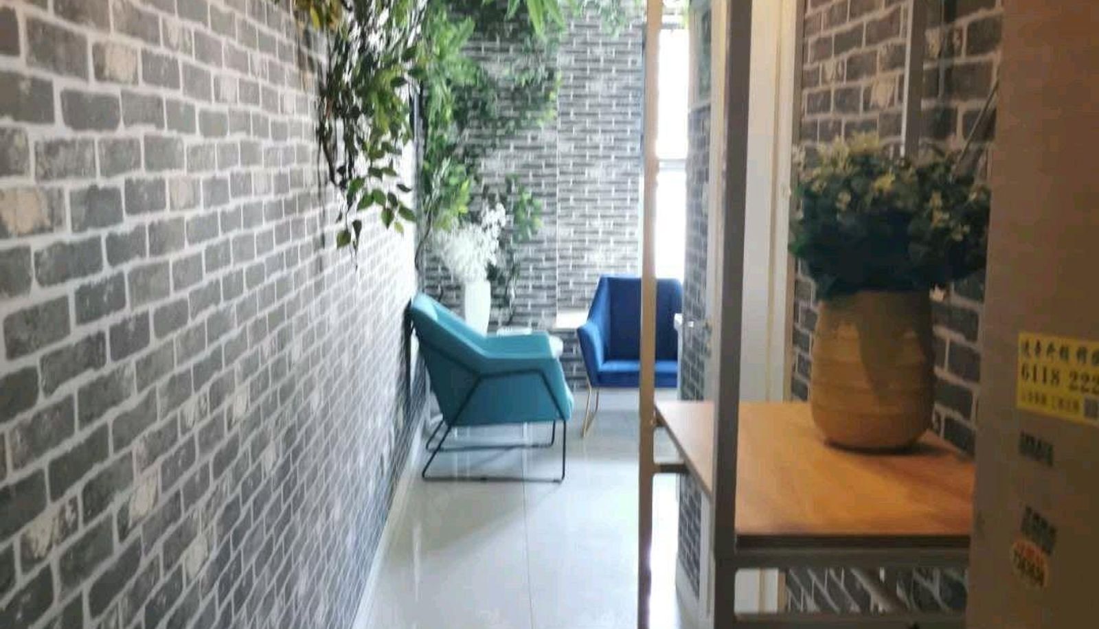 Zewnętrzna część hotelu - Jingchuan Film Art Hotel