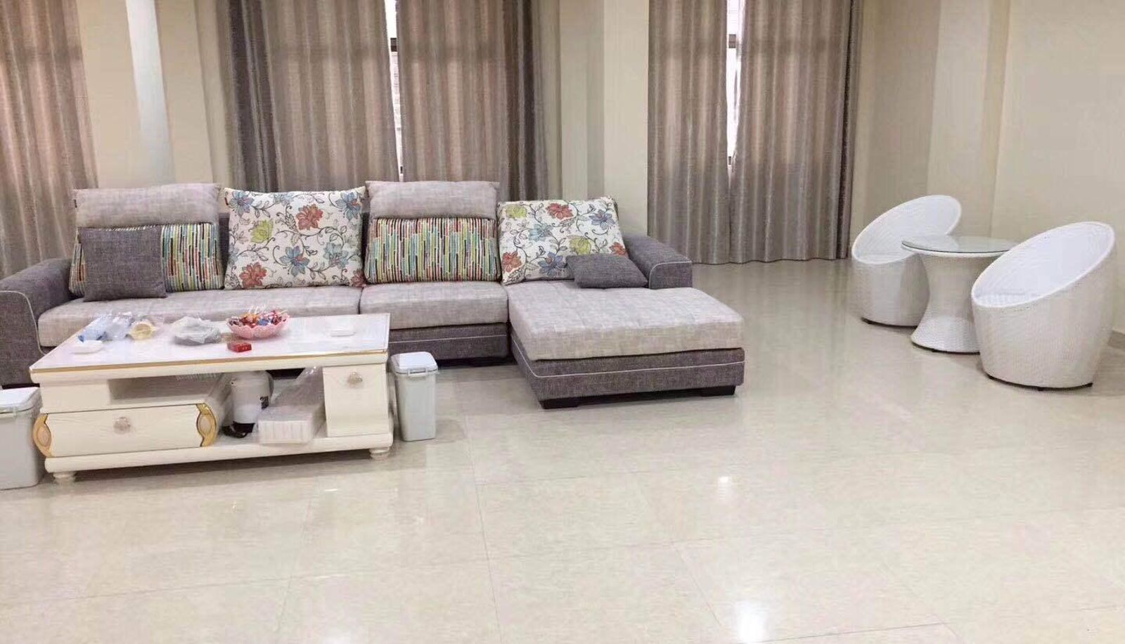 Area esterna dell'hotel - Junting Business Hotel