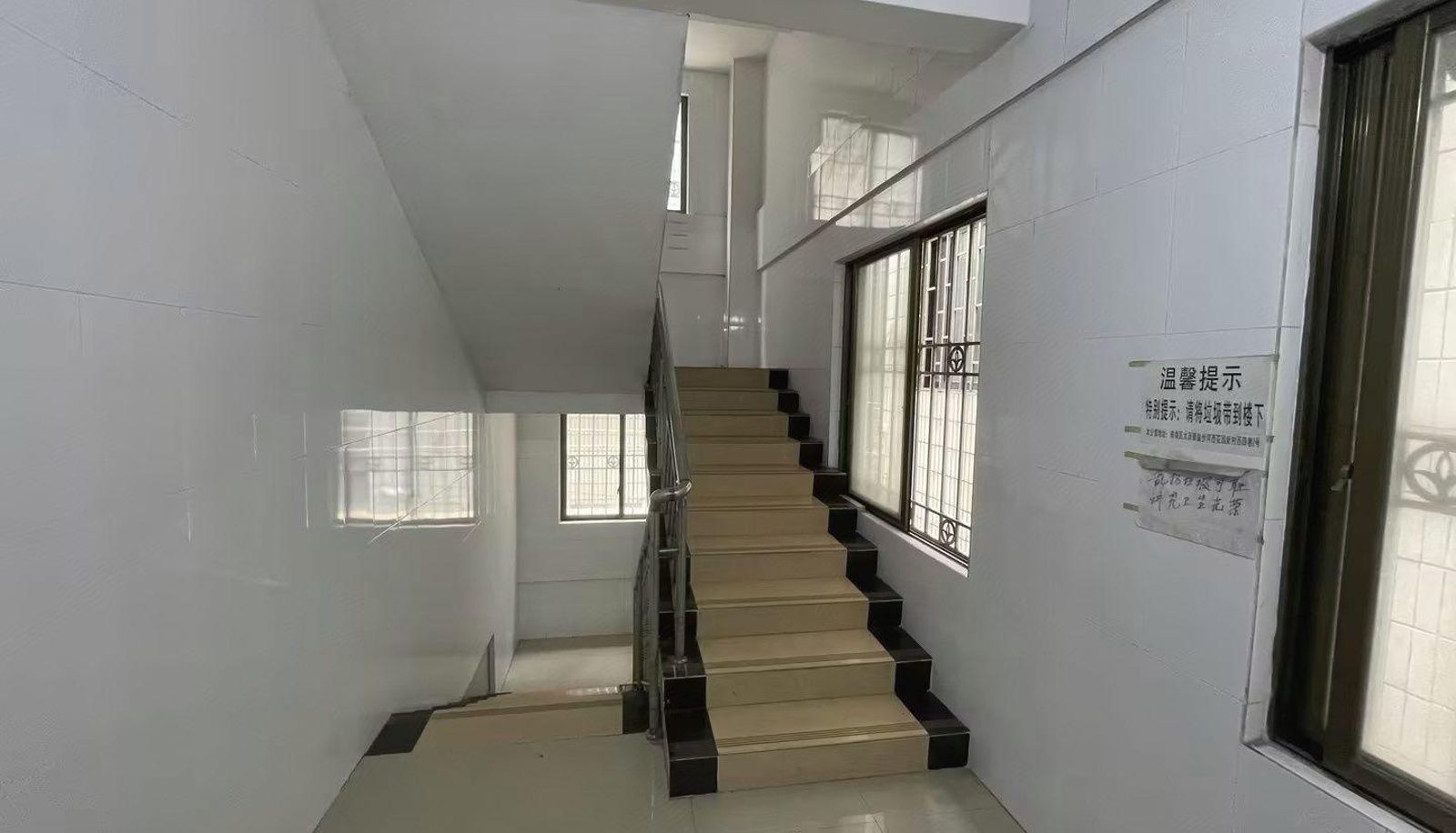Zona exterior del hotel - Foshan Aerospace Mansion