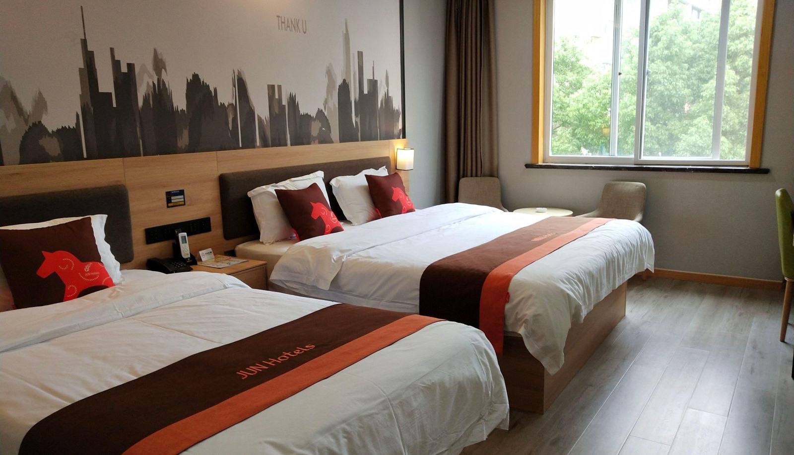 Chambre Familiale - Junyi Selected Hotel (Zhoushan Putuo Donggang Kaihong Plaza Store)
