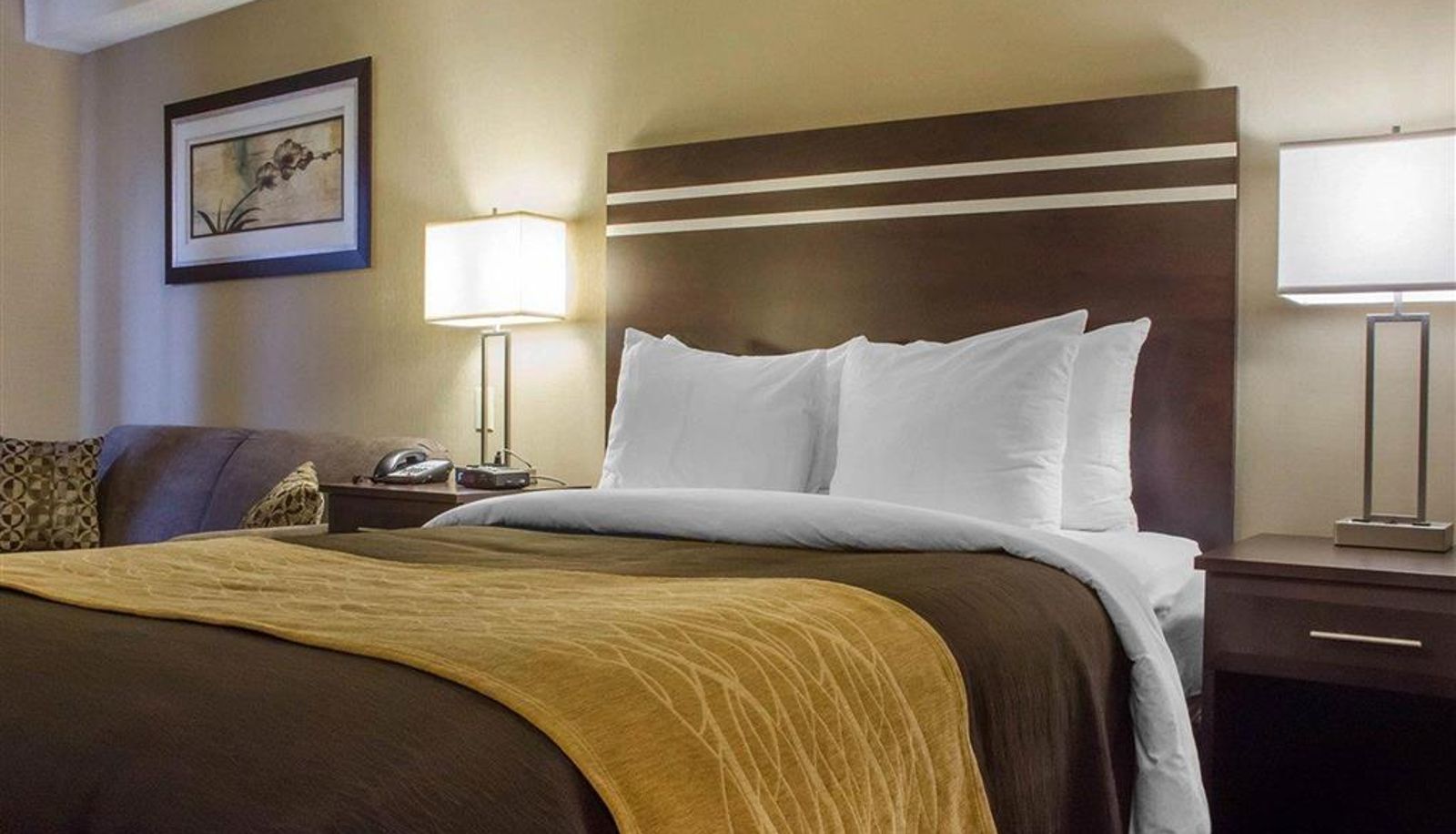 Room - Comfort Inn