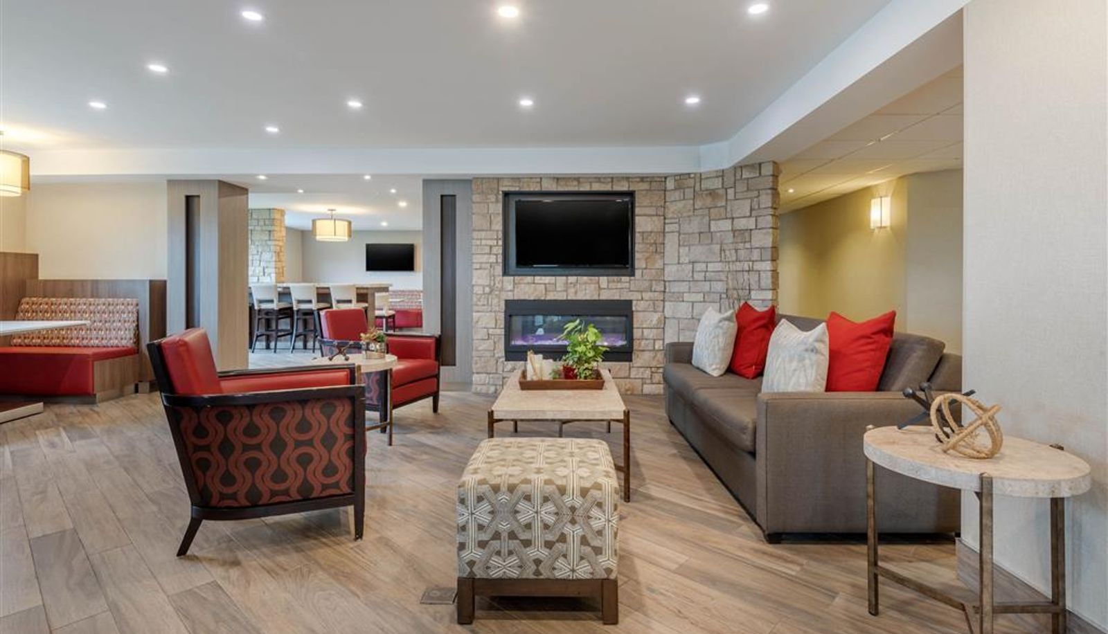 Hall - Spark by Hilton Oshawa