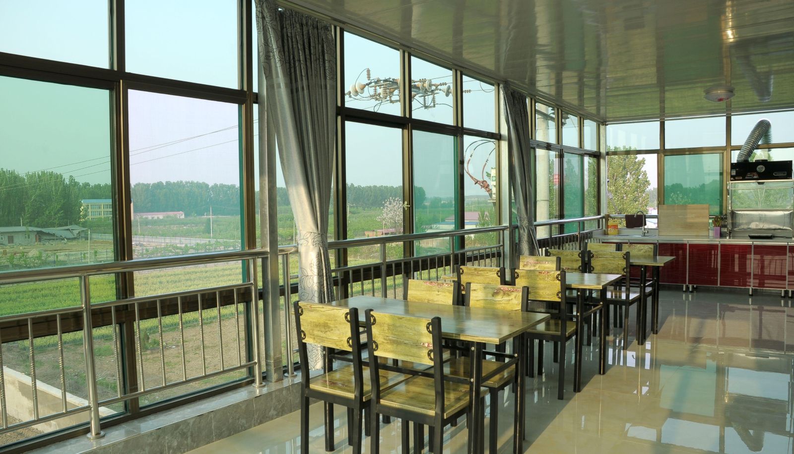 Area esterna dell'hotel - Yibai Liangpin Hotel (Baoding West Third Ring Store)
