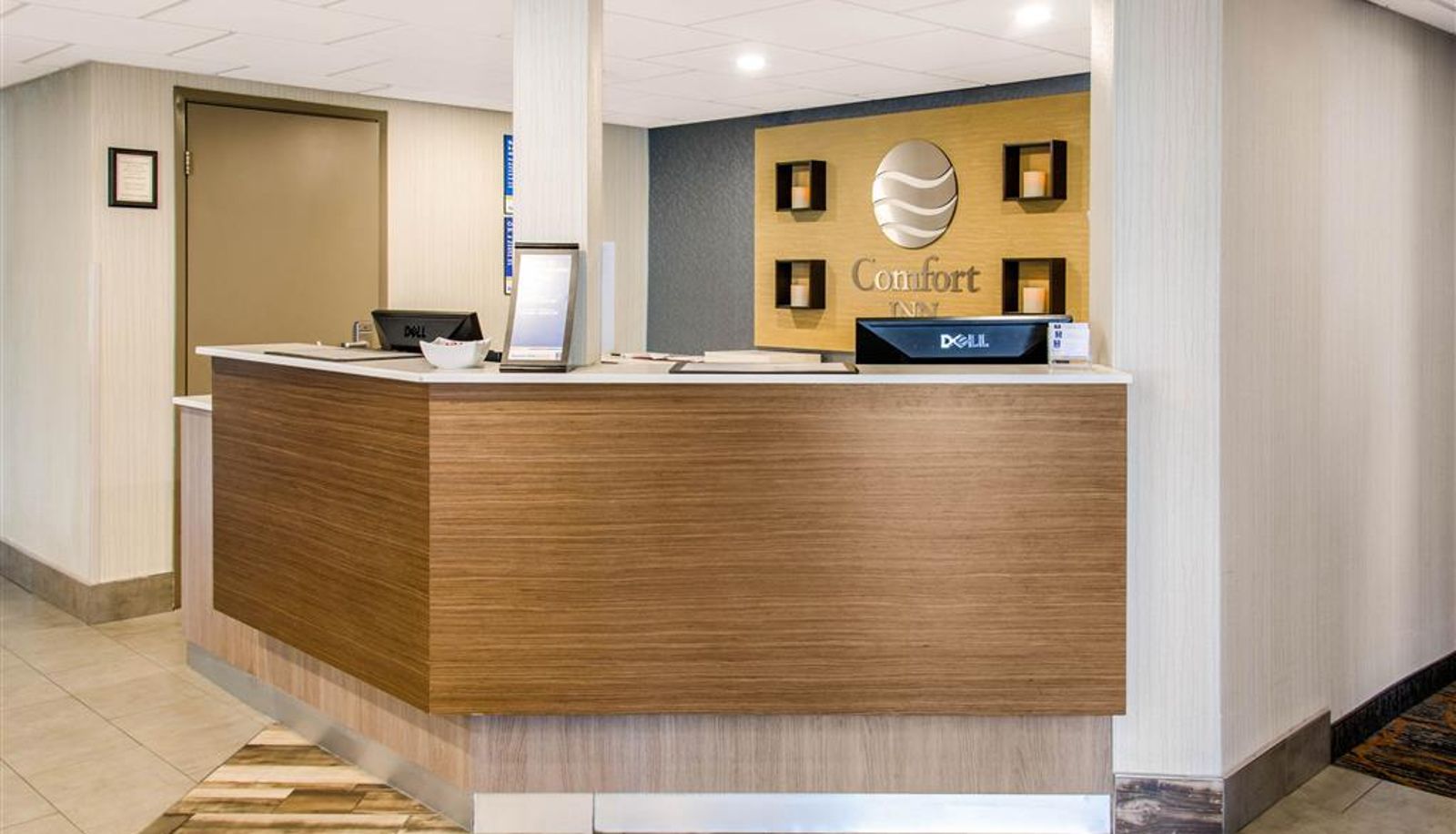 Lobby - Comfort Inn Aeroport