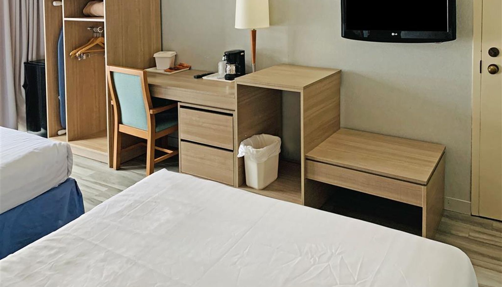 Chambre - Econo Lodge Airport