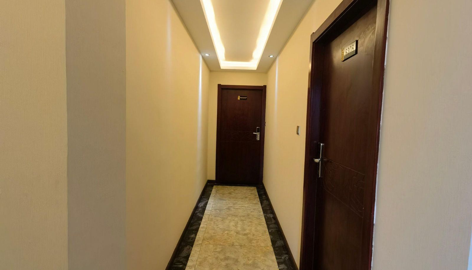 Zewnętrzna część hotelu - Tiancheng Business Hotel