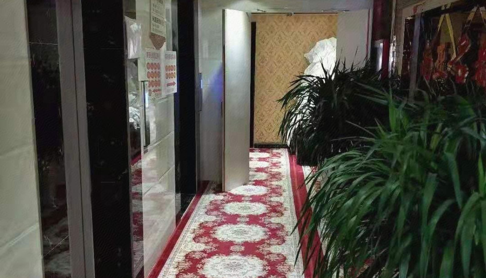 Zona exterior del hotel - South Asian Capital Hotel