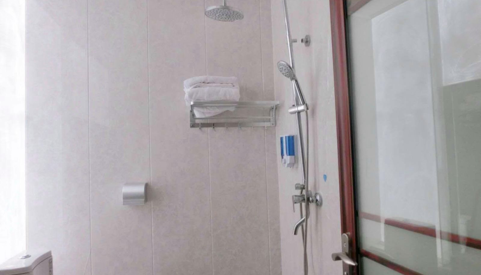 Zona exterior del hotel - Jiayi Homestay