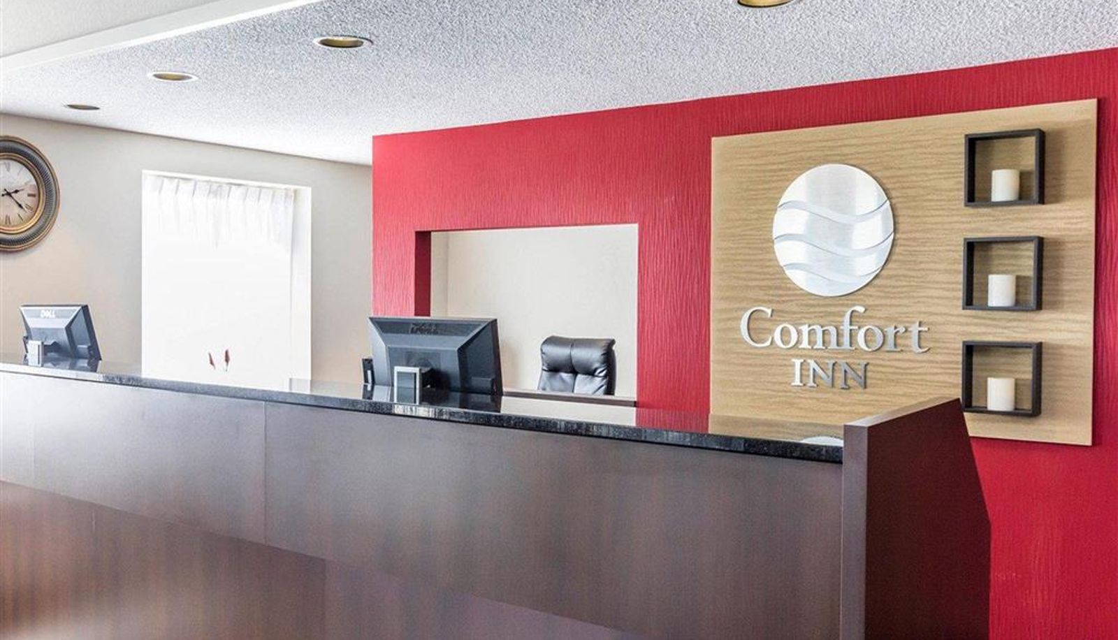 Hall - Comfort Inn