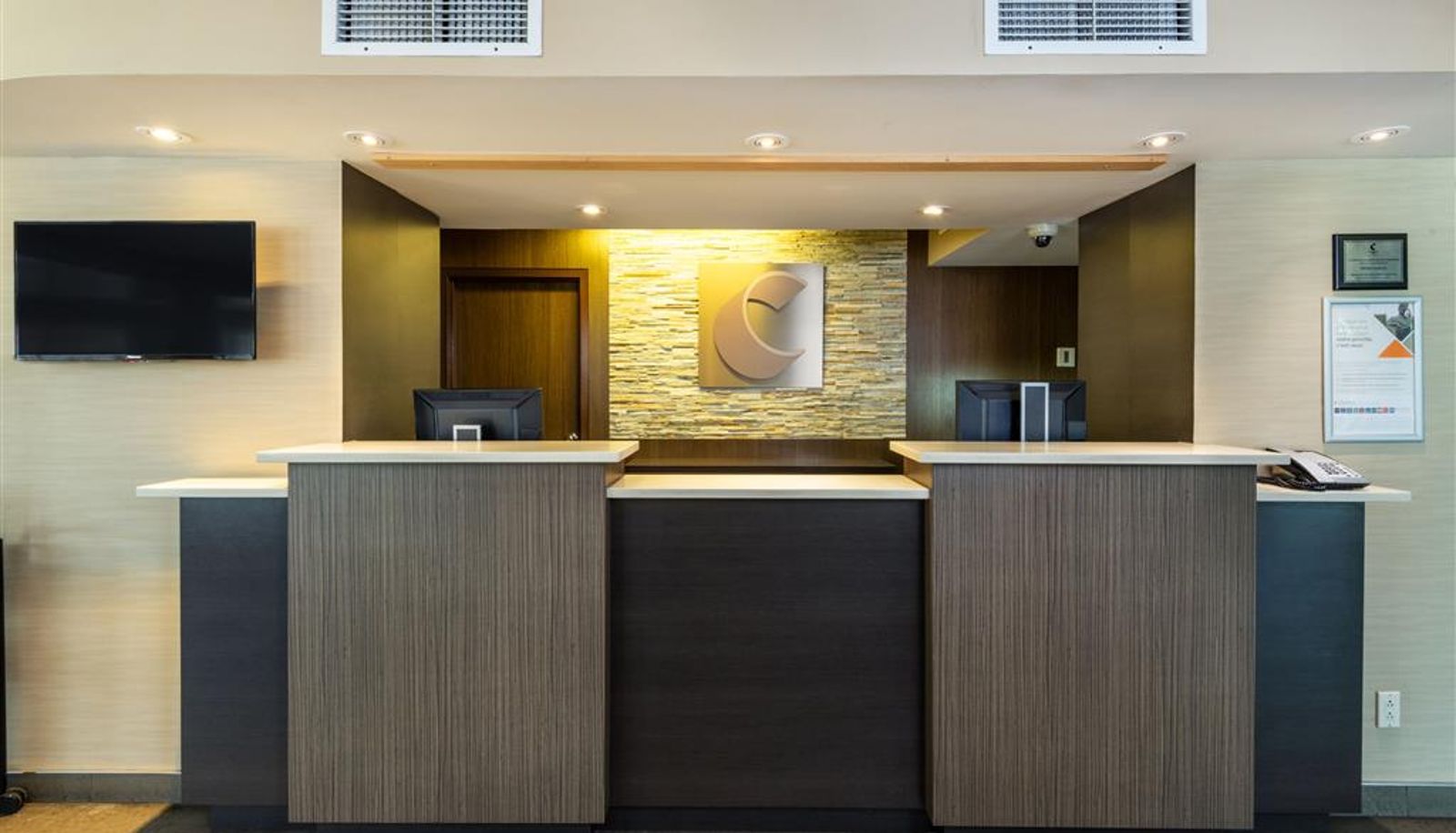 Sala - Comfort Inn Mont Laurier