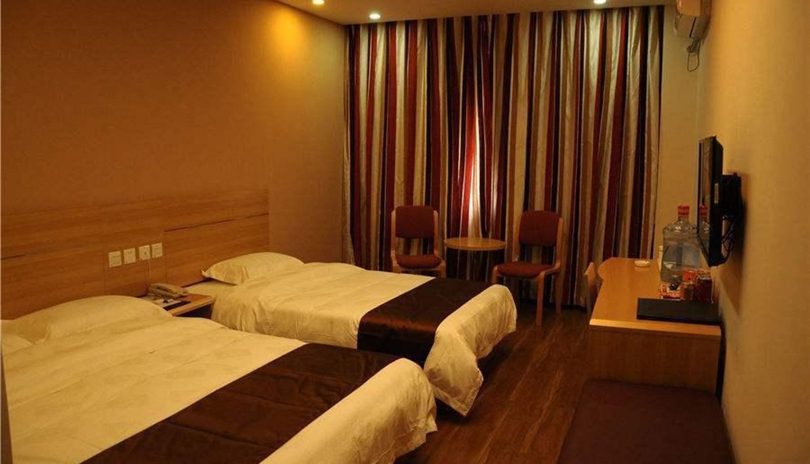 Camera - Tianxiang Ireland Hotel