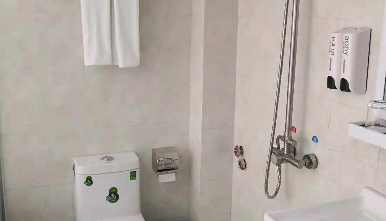 Camera business - Guilin Yidu Hotel (Guilin South Bus Station Branch)