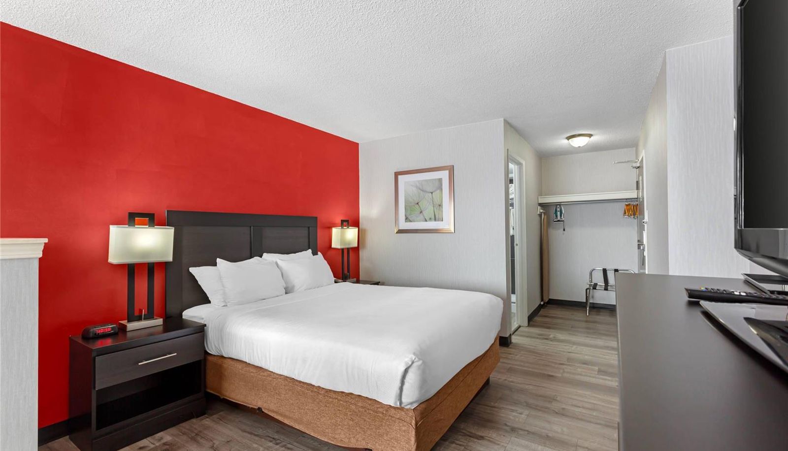 Suite - Quality Inn & Suites