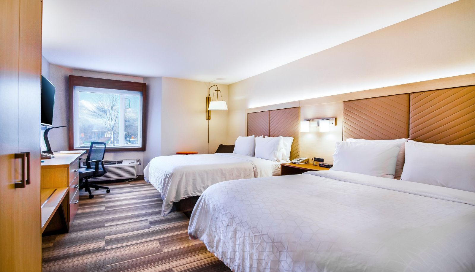 Zimmer - Holiday Inn Express & Suites LANGLEY by IHG