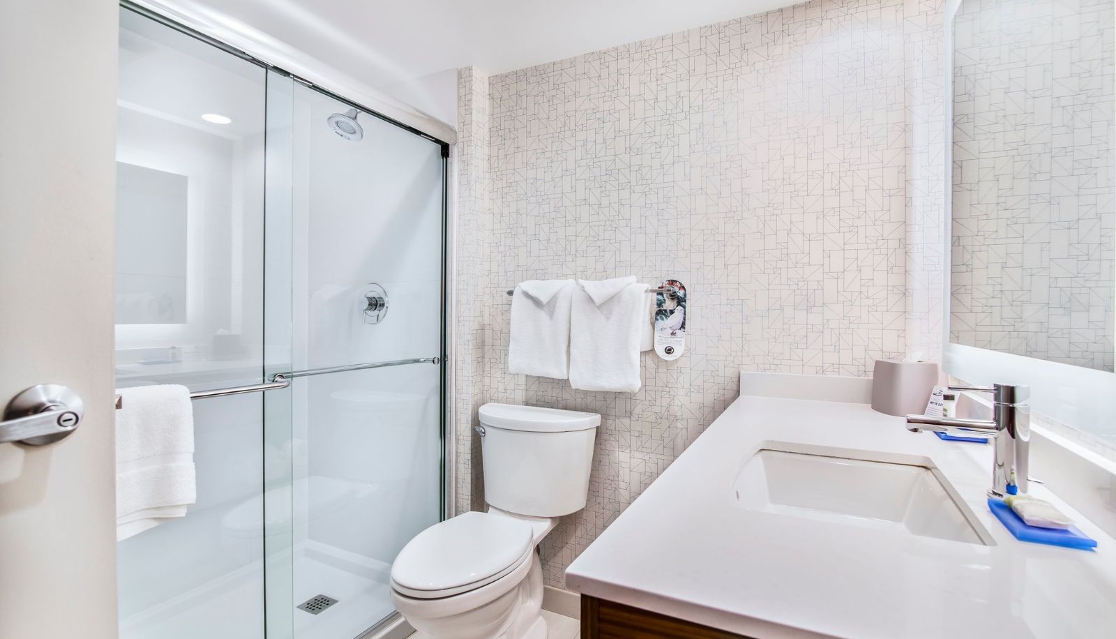Zimmer - Holiday Inn Express & Suites LANGLEY by IHG