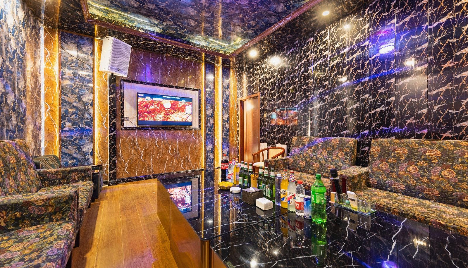 Buitenruimte van het hotel - Beijing Heping Restaurant Room