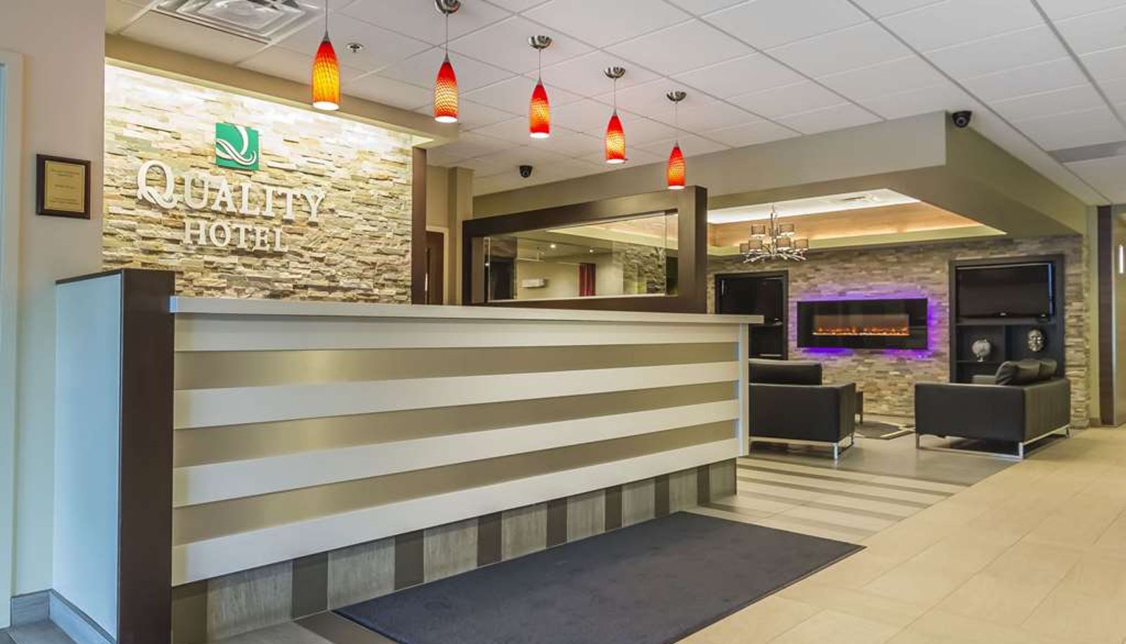 Lobby - Quality Hotel & Conference Centre