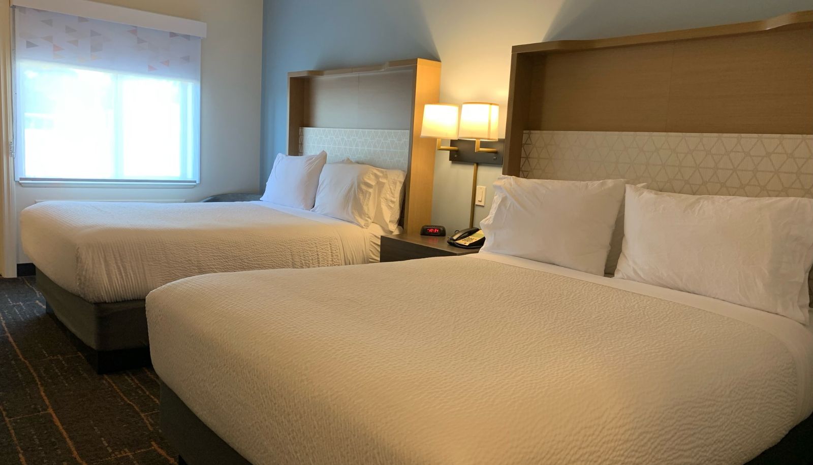 Zimmer - Holiday Inn VICTORIA – ELK LAKE by IHG