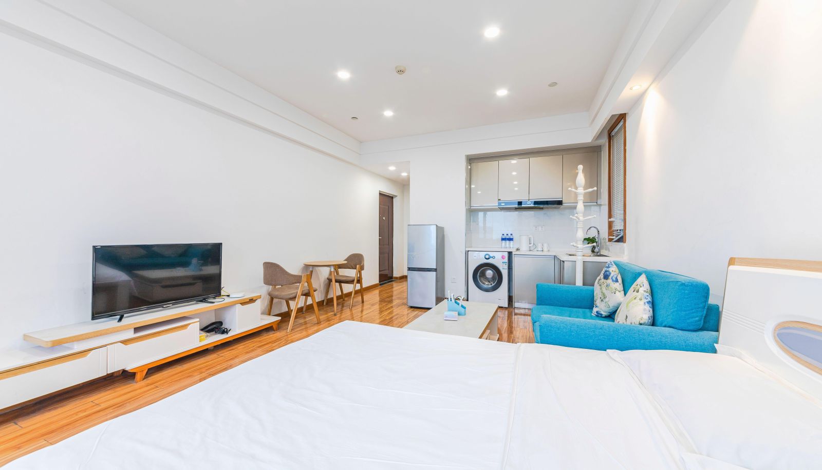 Family room - New Dingxiang Apartment (Baolong Branch)