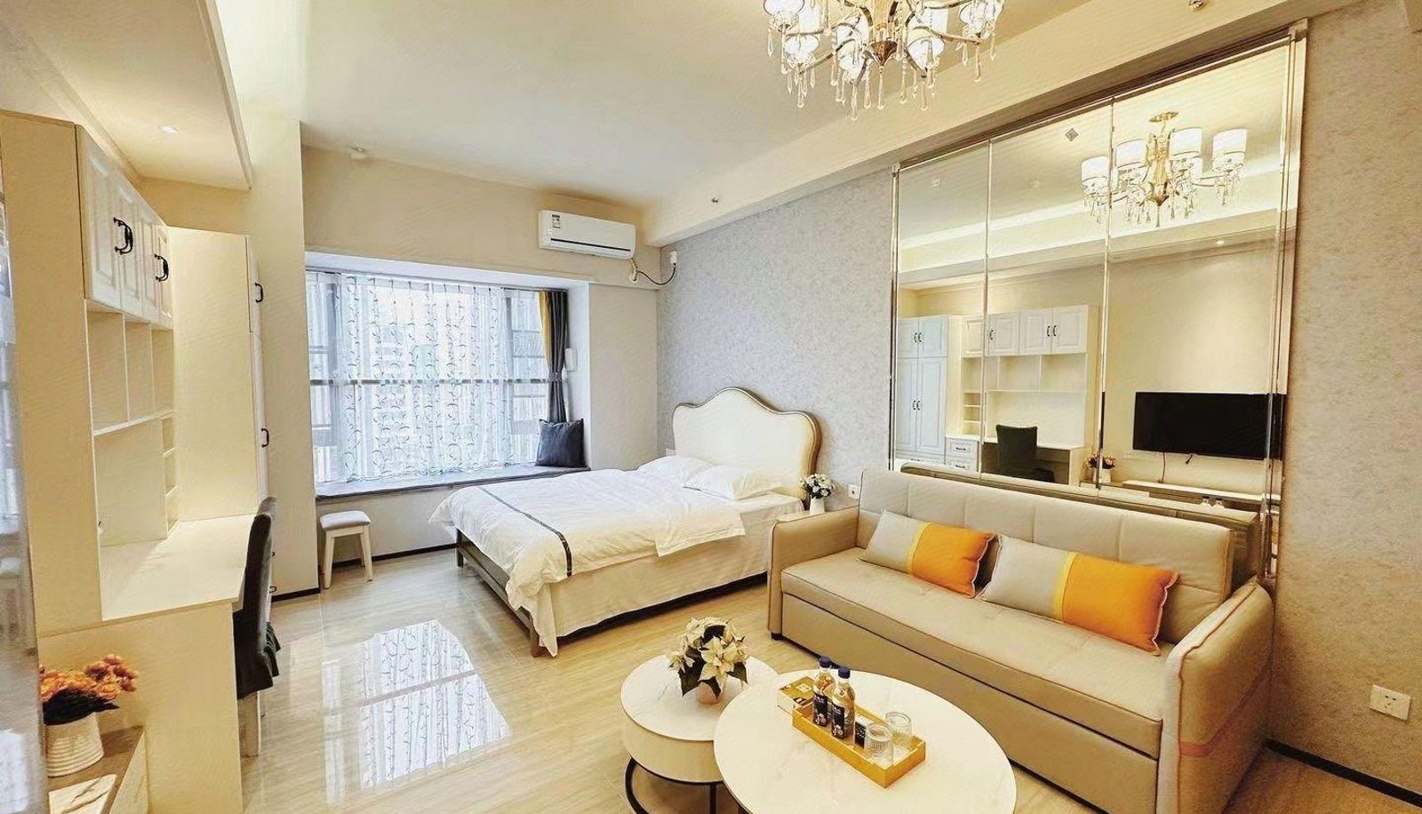 Room - Le Zhi Su Light Luxury Hotel (Century City Convention and Exhibition Center Store)