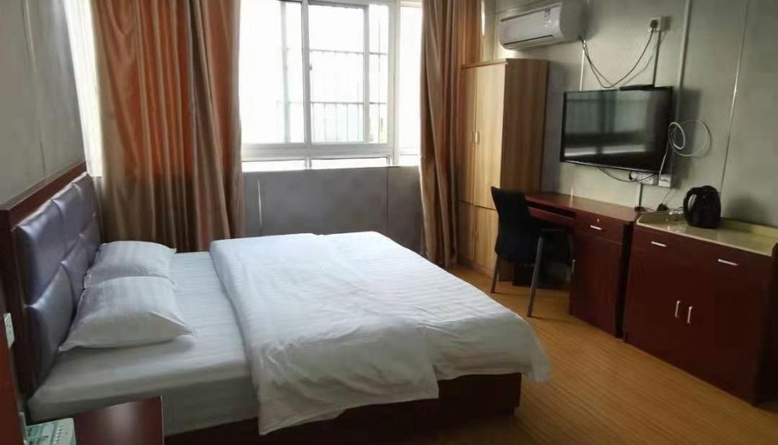Room - Tiantian Hotel (Jinning Road Branch)