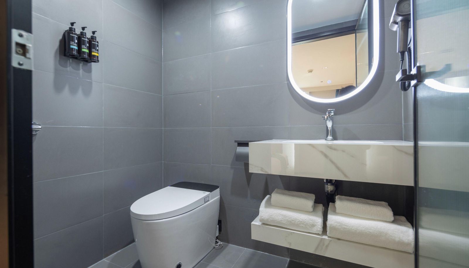Camera business - Yunman Intelligent Hotel (Huazhong University of Science and Technology Store)