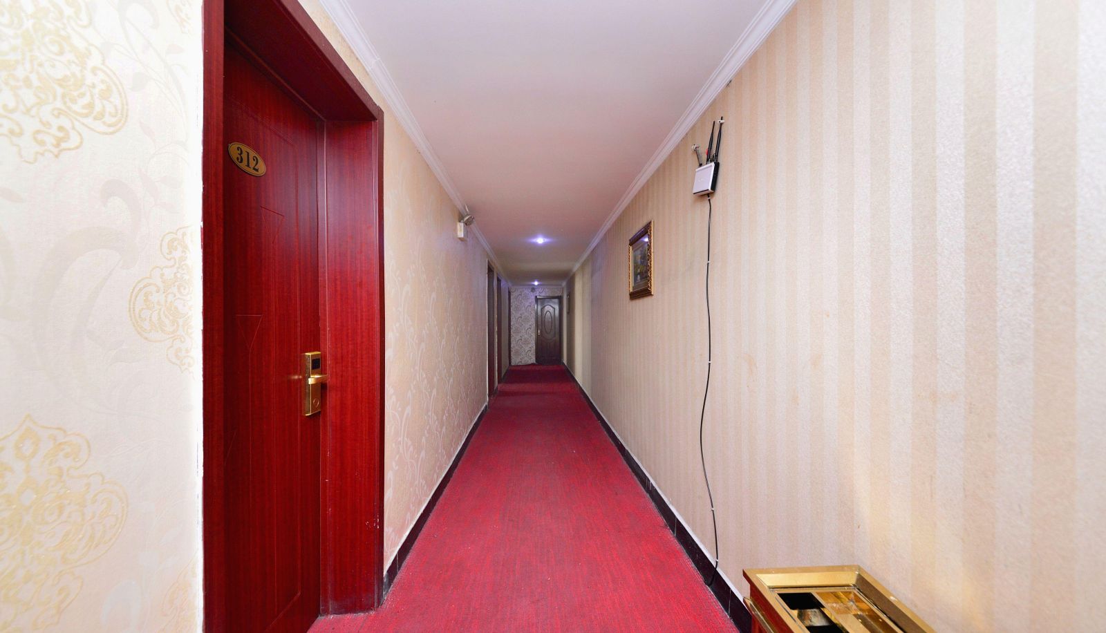 Buitenruimte van het hotel - Zhongxinyuan Hotel