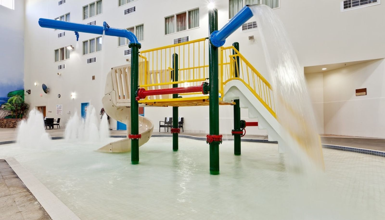 Piscina - Holiday Inn LETHBRIDGE by IHG