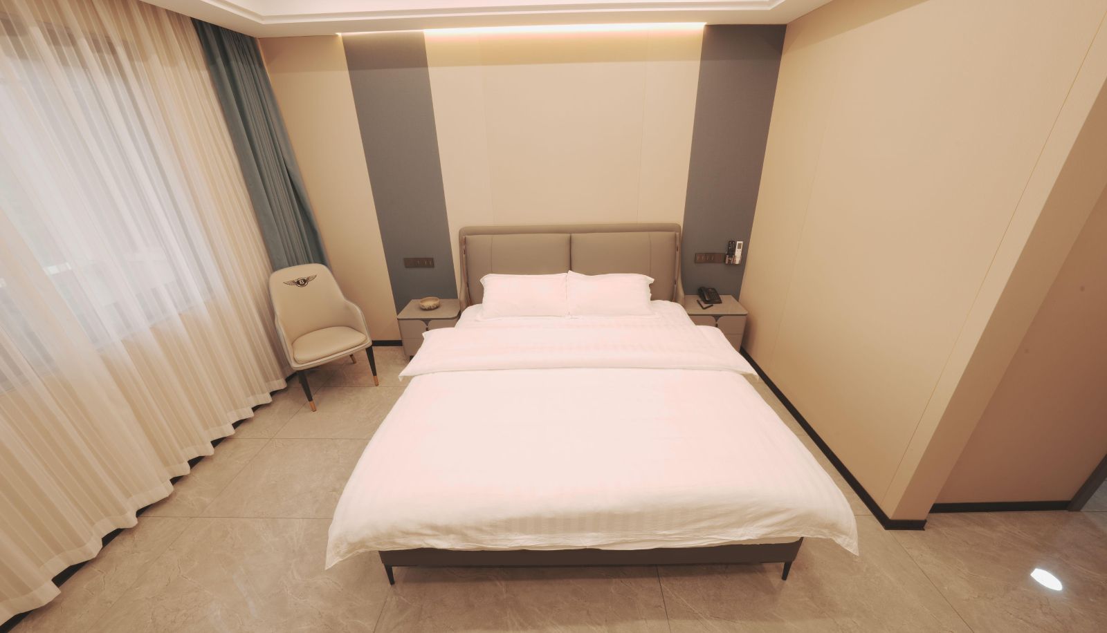 Zimmer - Linbao Hotel (Metro Qiaosi Station Store)