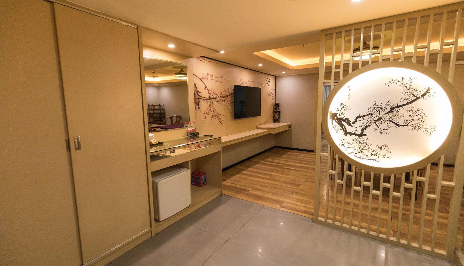 Hotel outdoor area - Tiantian Fishing Port Hotel