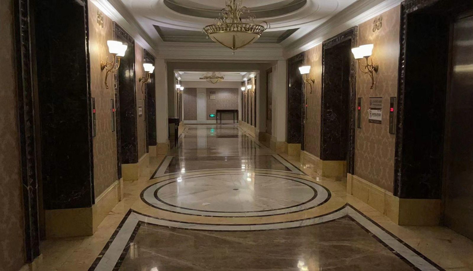 Area esterna dell'hotel - Yunman Hotel