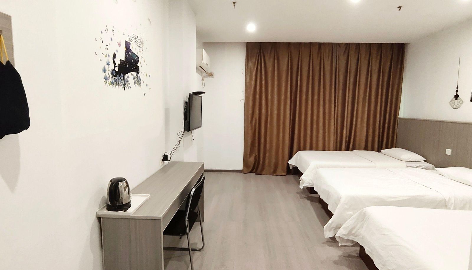 Camera - Beihu East Road) Yishang Hotel (Jiyang School Branch