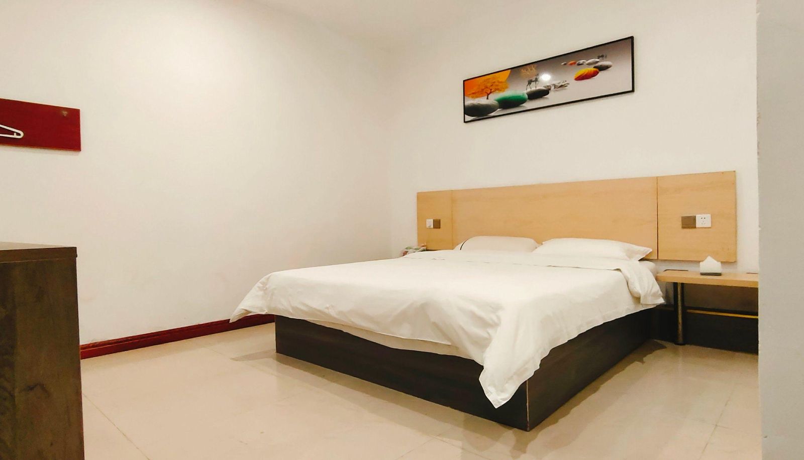 Camera - Beihu East Road) Yishang Hotel (Jiyang School Branch